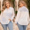 Chemise voile brodé fleurs bleues