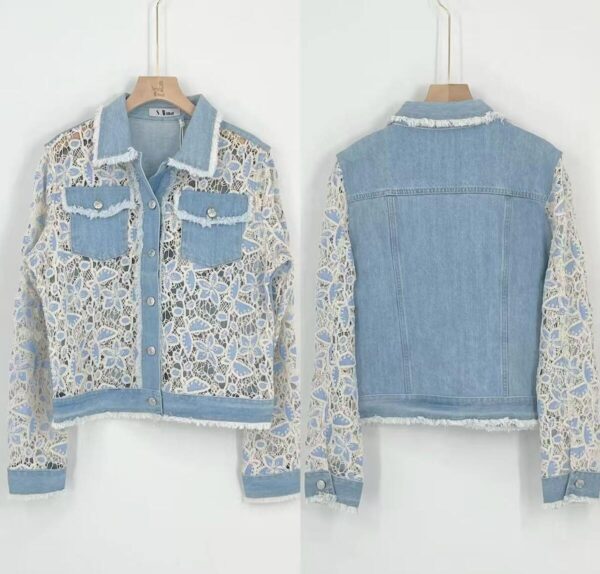 Veste courte en denim bleu clair