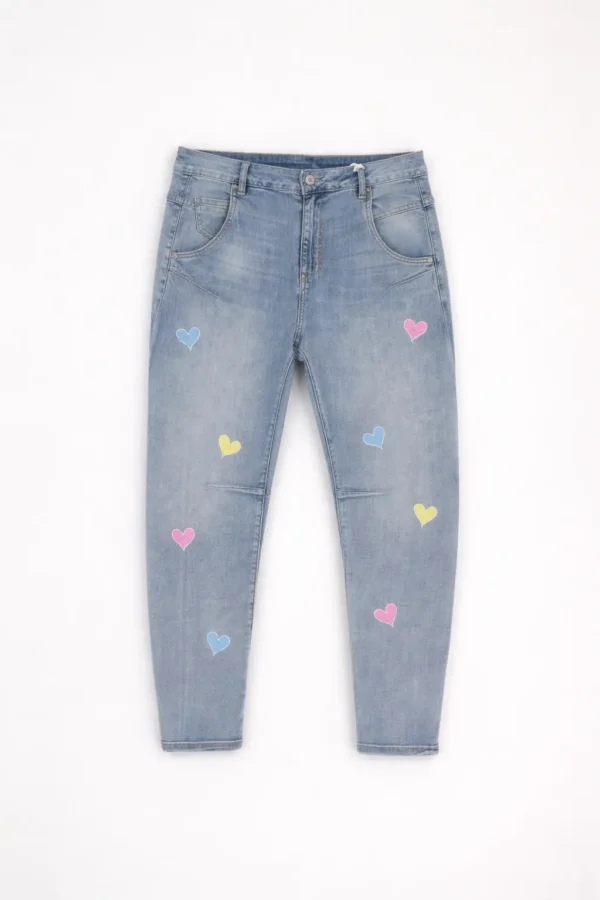 ChatGPT Image 11 avr. 2026, 13_23_58 Jean en denim bleu clair