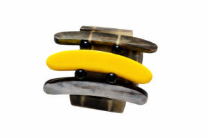 ChatGPT Image 20 mars 2026, 18_00_44 Bracelet manchette triple en résine